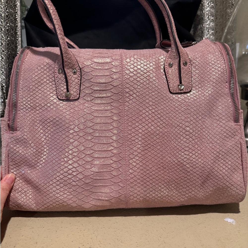 B. Makowsky Pink Textured Travel Bag - Picture 5 of 5